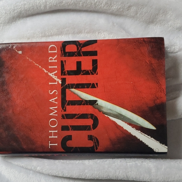 Other - ⭐️3/$12⭐️ Cutter